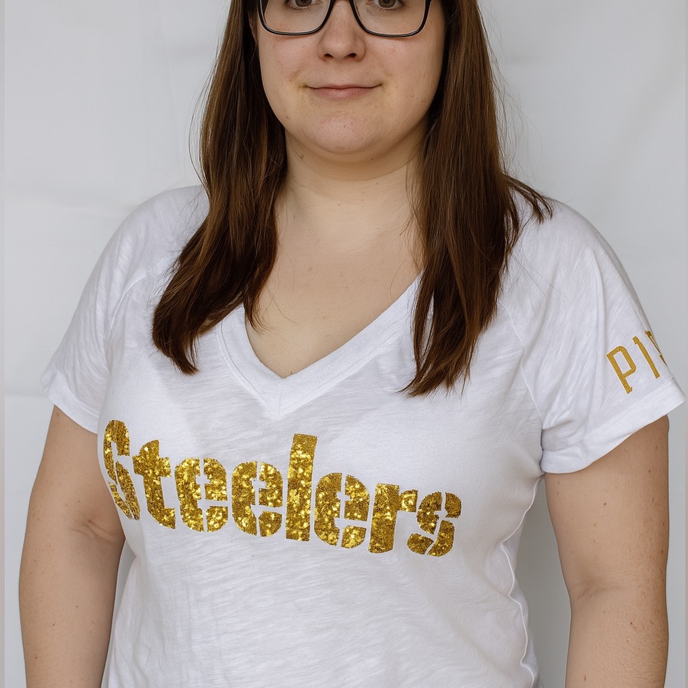 PINK Victoria's Secret steelers tee size M
